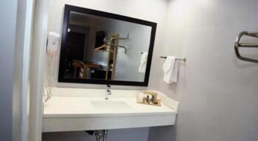 Grand Park Inn Baldwin Park Dış mekan fotoğraf